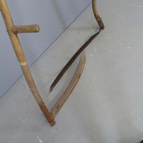 3065 - 2 antique scythes. longest - 150cm.