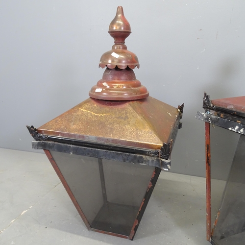 3075 - A pair of Victorian style copper lantern exterior wall light fittings. 43x82cm.