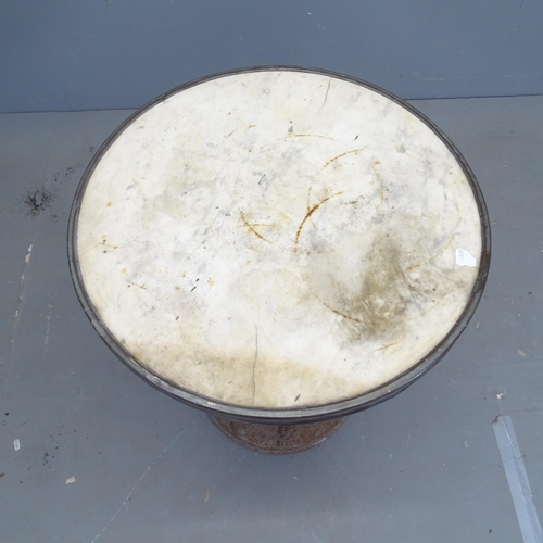 3182 - A French Art Deco circular marble topped bistro table on cast iron base. 55x71cm.