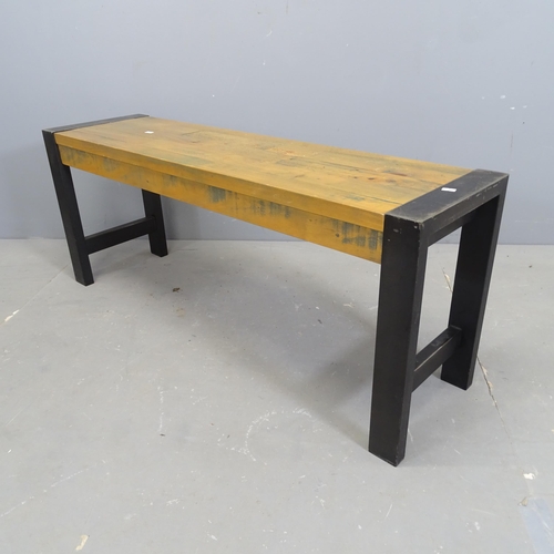 3201 - A modern garden bench / low table with metal frame. 115x46x31cm.