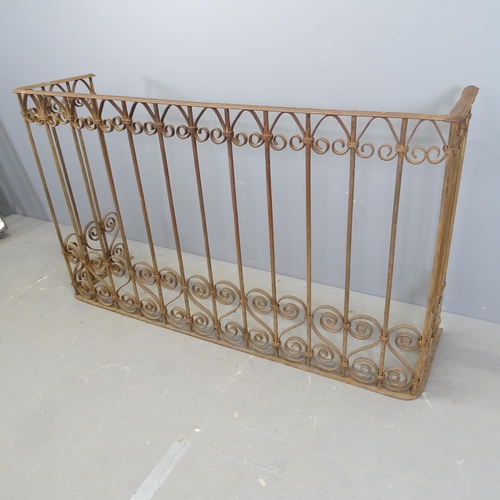 3258 - A 19th century Spanish wrought iron Juliette balcony. 162x96x46cm.