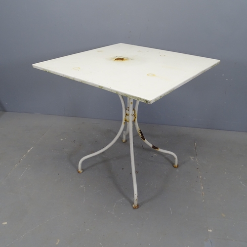 3324 - A painted metal square top garden table. 70x72cm.