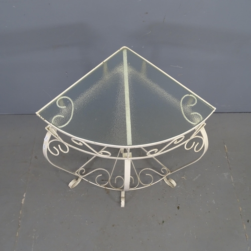 3383 - A painted wrought metal corner console table with inset glass top. 63x79x46cm.