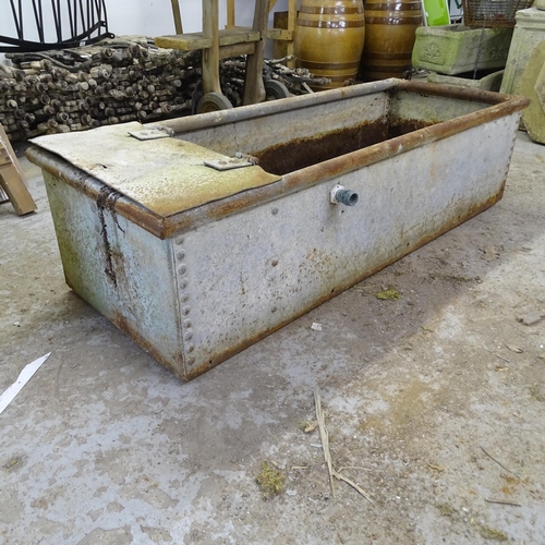 3384 - A galvanised metal trough, 125x33x48cm.