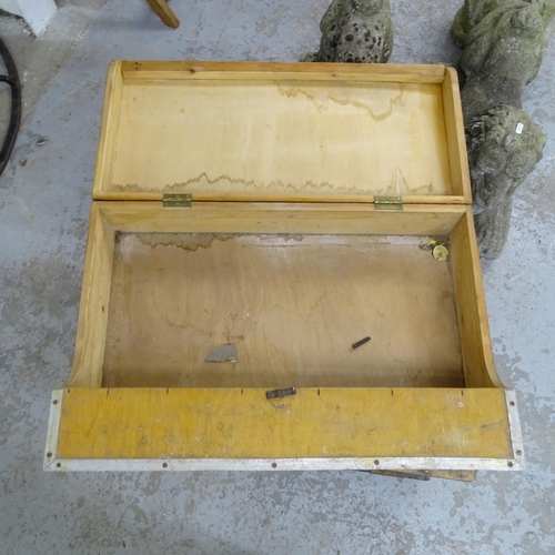 3386 - A carpenter's tool chest, and another trunk, largest 73x40x41cm. (2)