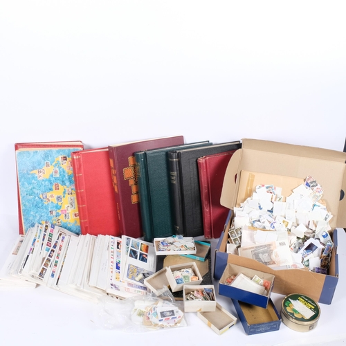 102 - A large quantity of mixed stamp albums