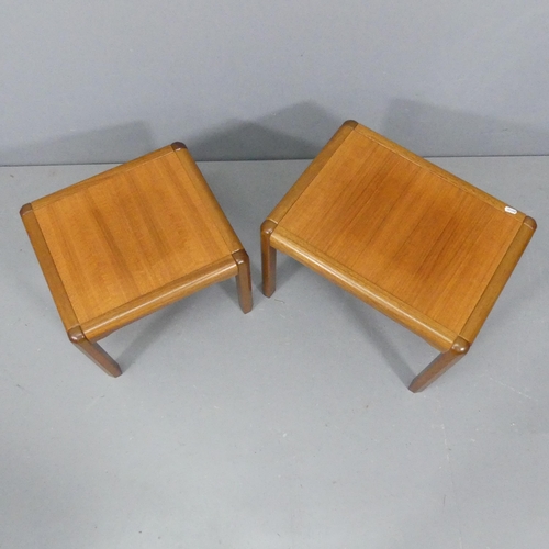 2283 - A mid-century Danish teak nest of two occasional tables. 49x37x37cm.