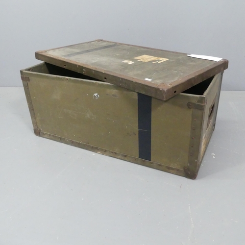 2286 - A WW2 USAAF military transport trunk / foot locker, believed to have been issued post 1942. 80x35x43... 