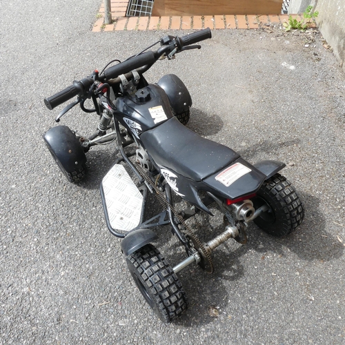 2357 - A QD01 child's quad bike, with 49cc petrol engine, by Zhe Jiang Liya Vehicle Co. Ltd..... 