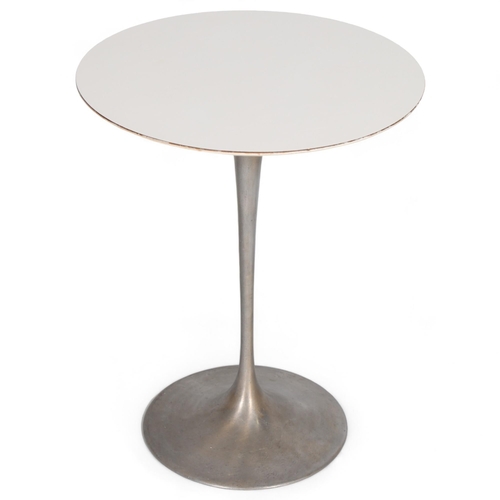 127 - An 1970s' tulip side table in the style of EERO SAARINEN, white laminate top on brushed aluminium ba... 