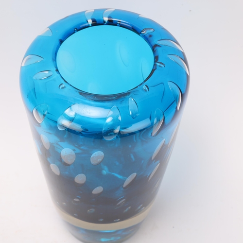 250 - MILAN METELAK, Czech, a 1960s'/70s' internal bubble glass vase, no makers mark, height 22cm