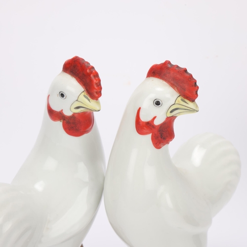 340 - A set of 4 Chinese porcelain chickens, probably 20th century, height 21cm