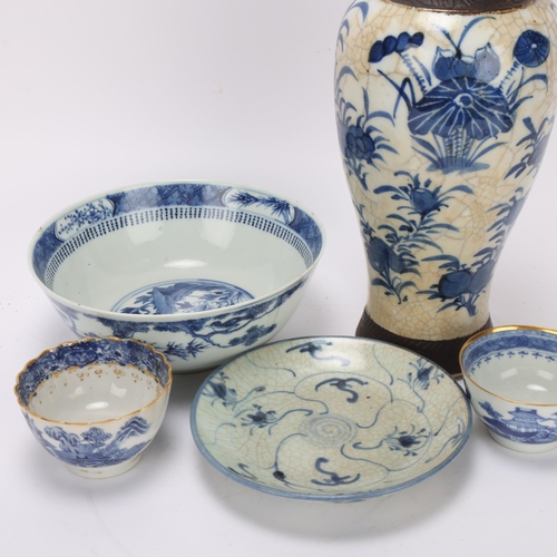 352 - A group of Chinese blue and white porcelain items, including jar and cover, height 31cm