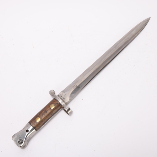 397 - Victorian 1888 pattern bayonet, by Wilkinson of London, with VR monogram, length 42.5cm, no scabbard