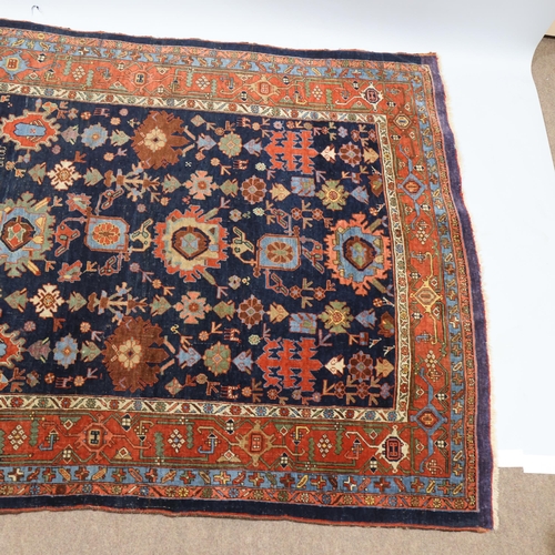 371 - A Vintage blue ground Hamadan wool rug, 151cm x 213cm