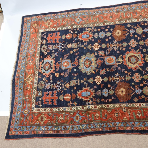 371 - A Vintage blue ground Hamadan wool rug, 151cm x 213cm