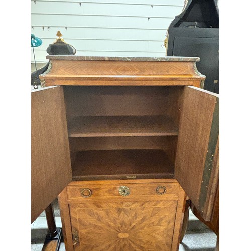 314 - A French kingwood and parquetry inlaid side cabinet, late 19th century with coloured marble top, 2 c... 