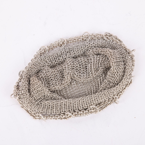 1483 - A silver chainmail mesh purse, 9cm x 9cm, 1.9oz