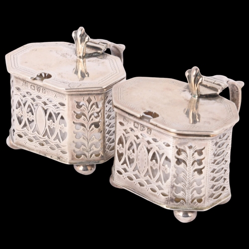 1513 - A pair of late Victorian silver mustard pot cruets, George Nathan & Ridley Hayes, Chester 1898, 4.5c... 