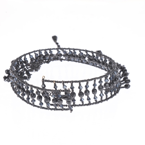 1305 - DANTE - a costume jewellery black bead festoon collar necklace, in the Victorian style, approx 40cm,... 