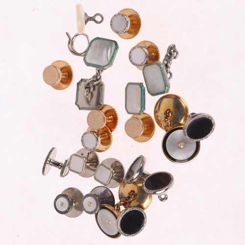 1308 - A quantity of dress studs, buttons and cufflinks