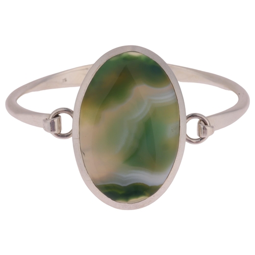 1329 - A sterling silver green lace agate torque bracelet, setting height 43.6mm, internal circumference 18... 