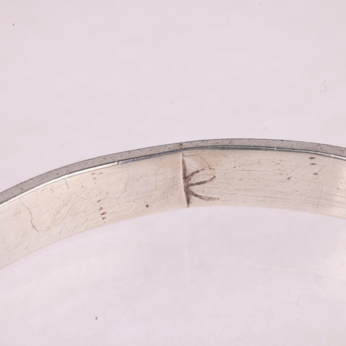 1361 - A Continental silver and blue enamel slave bangle, unmarked and tests as silver, band width 8.1mm, i... 