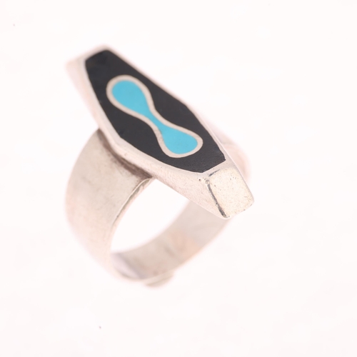 1369 - HANNE KAUFMANN - a Danish modernist sterling silver enamel panel ring, setting height 31mm, size P, ... 