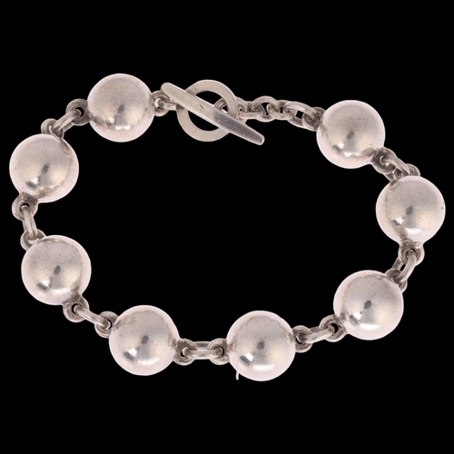 1373 - A Continental sterling silver ball link chain bracelet, unmarked but tests as silver, 18cm, 31.2g