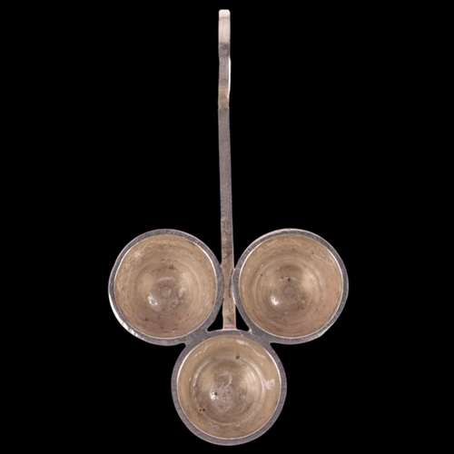 1383 - NOKO NORDIC KOKUSAI - a Swedish modernist sterling silver clover pendant, circa 1977, 40.3mm, 4.7g