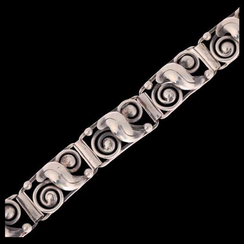 1398 - An Art Nouveau Danish silver openwork leaf panel bracelet, 19cm, 26.6g