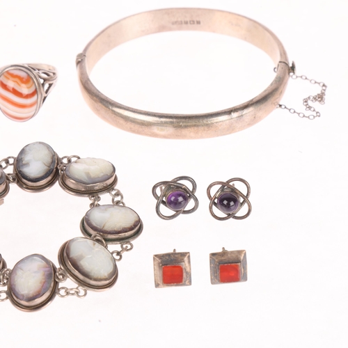 1428 - Various silver jewellery, including mother-of-pearl cameo bracelet, agate ring, etc