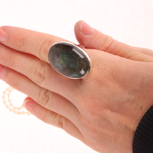 1429 - Various jewellery, including silver labradorite ring, size P (3)