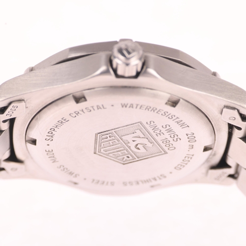 1016 - TAG HEUER - a stainless steel Professional 2000 Series 200M quartz calendar bracelet watch, ref. WM1... 