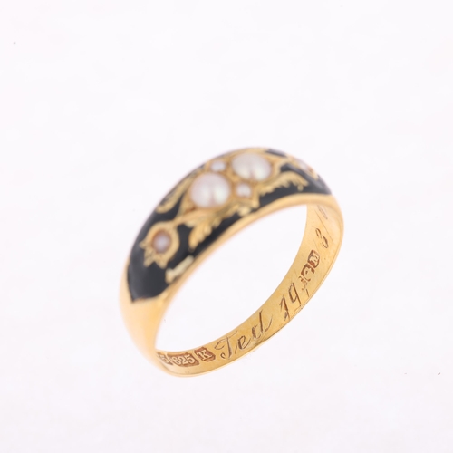 1104 - A 19th century 15ct gold split pearl and black enamel mourning ring, maker WGM, Chester 1893, with i... 