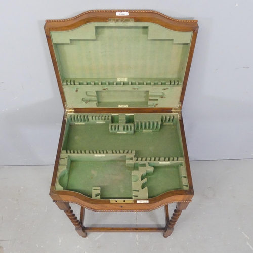 2507 - WALKER & HALL - An early 20th century oak cutlery canteen box (empty), with lifting lid, tray fitted... 