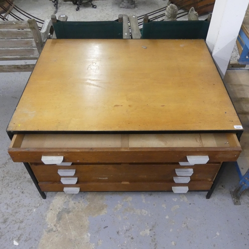 2536 - A vintage metal-framed teak six-drawer plan chest. 115x71x90