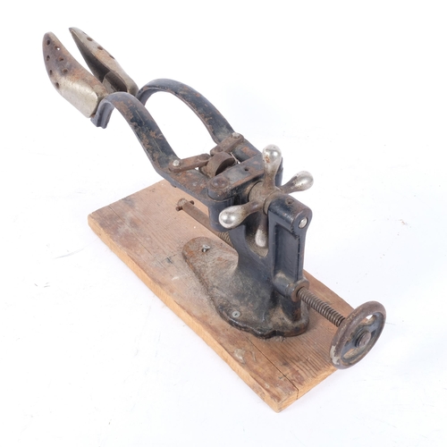 318 - An Antique cobbler's double shoe stretcher, by 