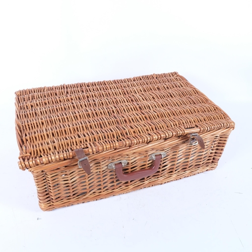 340 - A wicker picnic hamper and contents