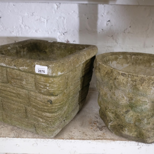 2876 - A concrete brick design square planter, 36x30cm, and a circular planter. (2)