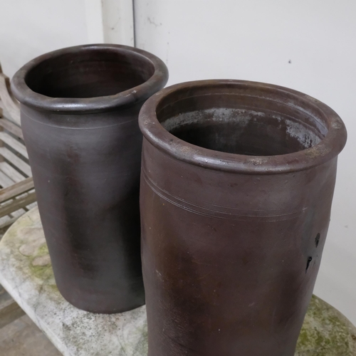 2979 - Two similar French terracotta pots du lard. Tallest 32x63cm.