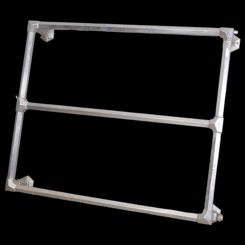 2987 - An Art Deco chrome heated towel rail. 81x101x19cm.