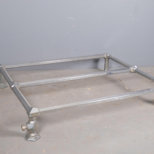 2987 - An Art Deco chrome heated towel rail. 81x101x19cm.