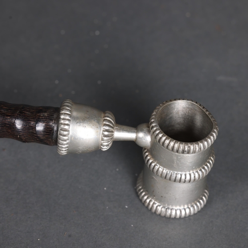 3276 - Taxidermy: Springbok horn and pewter tot measure.
Handmade in South Africa.