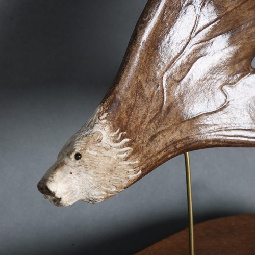 3414 - Natural History : Alaskan Caribou Reindeer Antler art carving.
The shovel of a naturally shed antler... 