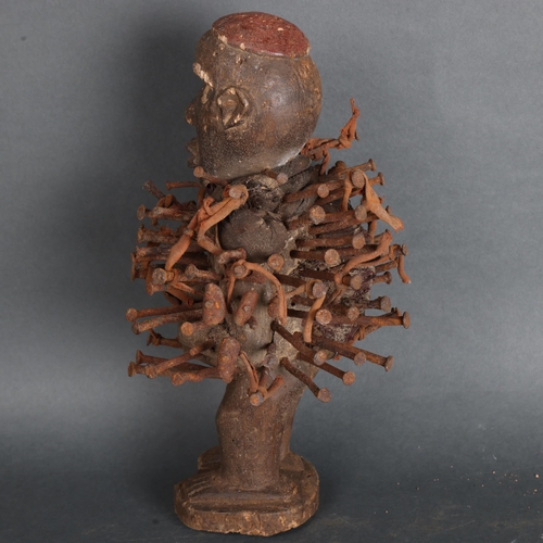 3455 - Curiosity/Macabre : An African Bakongo Nkisi Nkondi nail fetish figure, height 30cm.