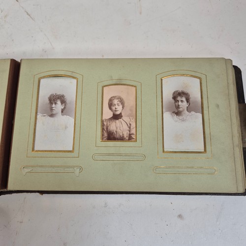 110 - 3 Vintage leather-bound photograph albums, containing various family photos, carte de visite, with 1... 