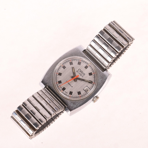 1017 - ORIS - a Vintage stainless steel Super mechanical calendar bracelet watch, circa 1960s, silvered dia... 