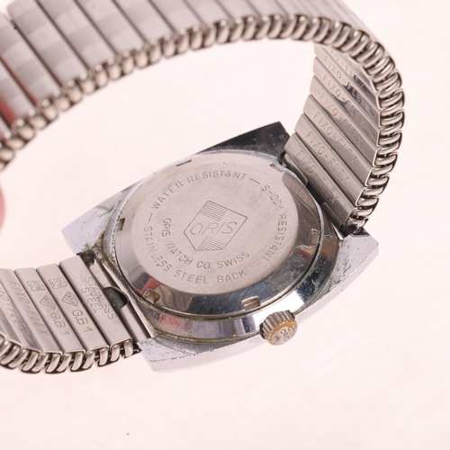 1017 - ORIS - a Vintage stainless steel Super mechanical calendar bracelet watch, circa 1960s, silvered dia... 