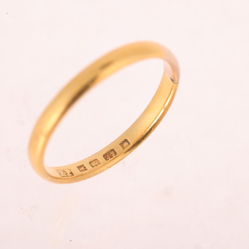 1187 - A 22ct gold wedding band ring, maker RP, London 1926, band width 3mm, size S, 3.2g